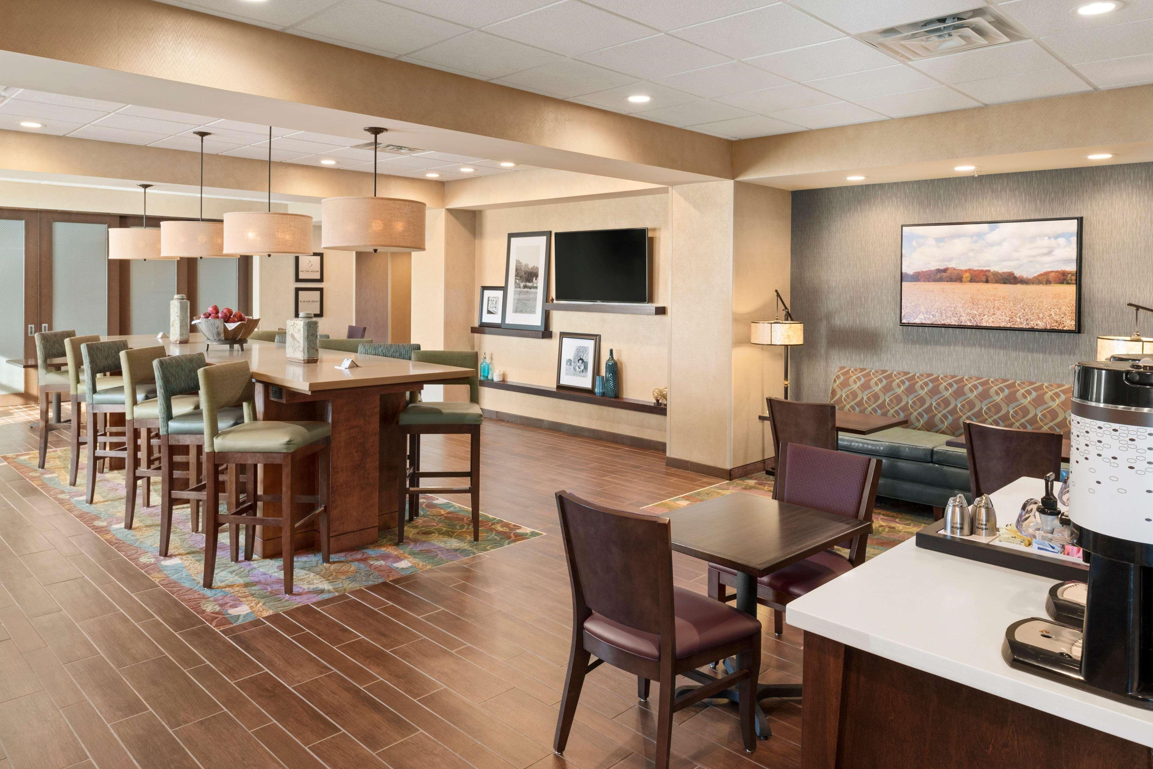 Hampton Inn Lincoln Airport, Ne Exterior foto